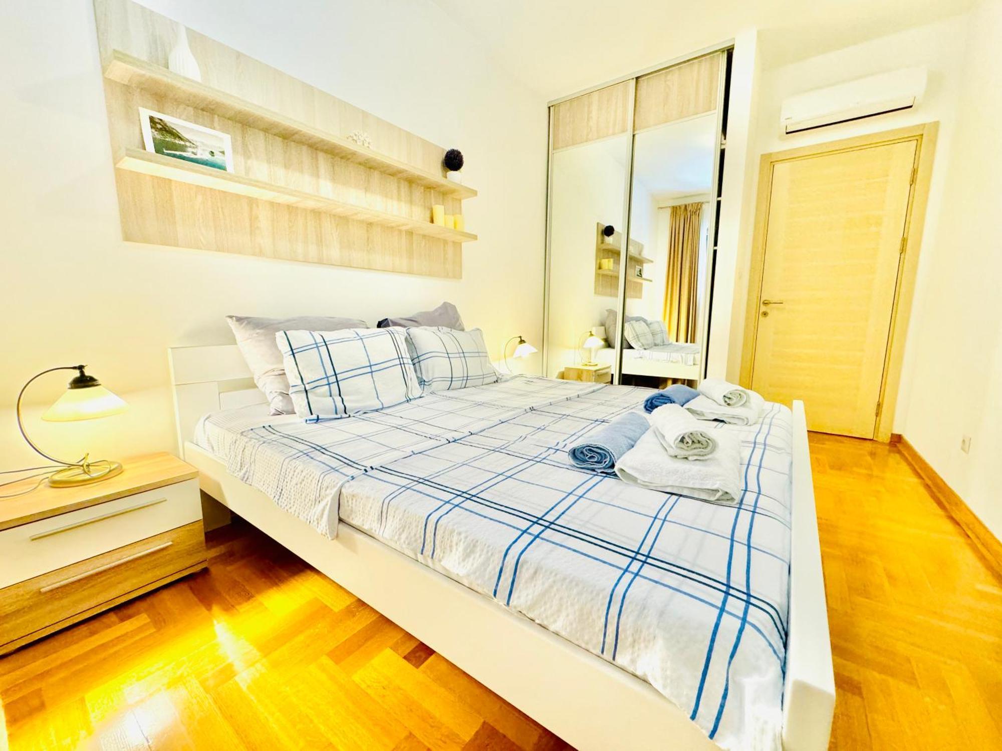 Lavender Bay Apartment C21 Donji Morinj Exterior foto